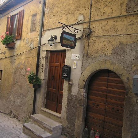Bed and Breakfast Il Sorriso Dei Monti Orvinio Экстерьер фото